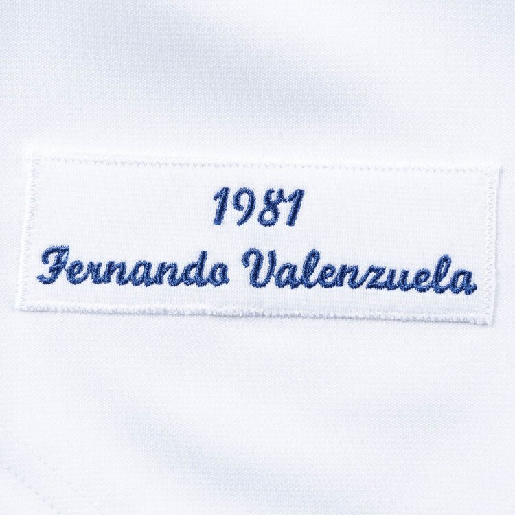 Mitchell and Ness LA Dodgers Men's Mitchell & Ness Authentic 1981 Fernando Valenzuela #34 Jersey White