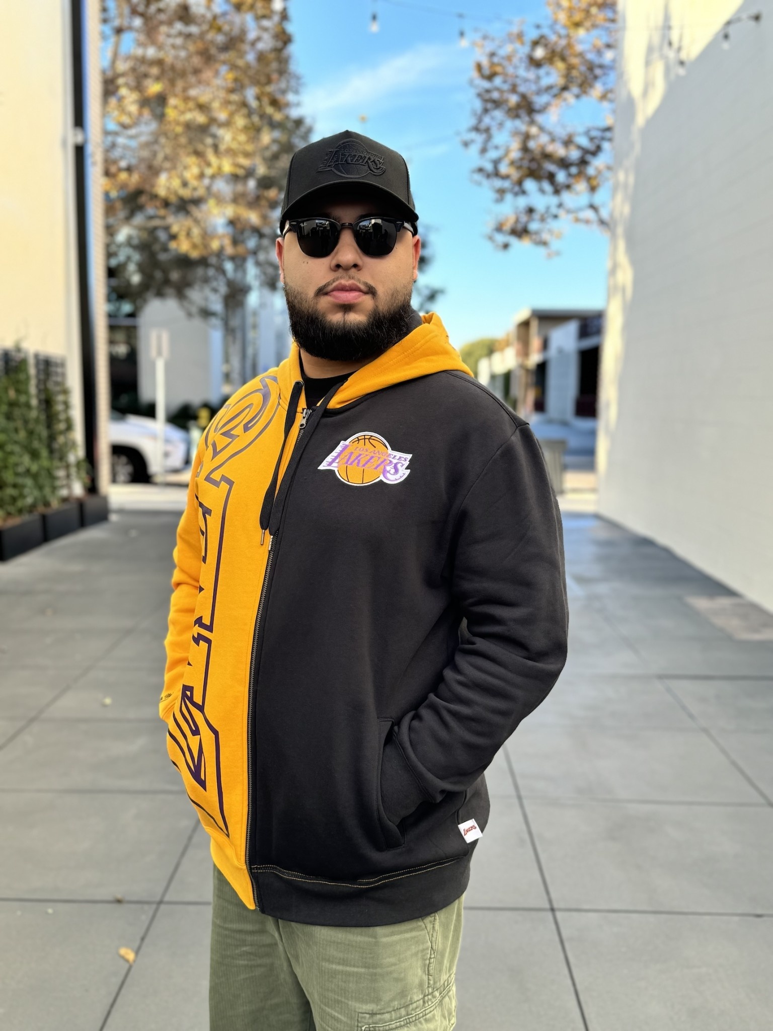 Mitchell&Ness◆NBA Los Angeles Lakers There & Back Fleece Men's Black Los Angeles Lakers Vintage Logo Playoff Win 2.0