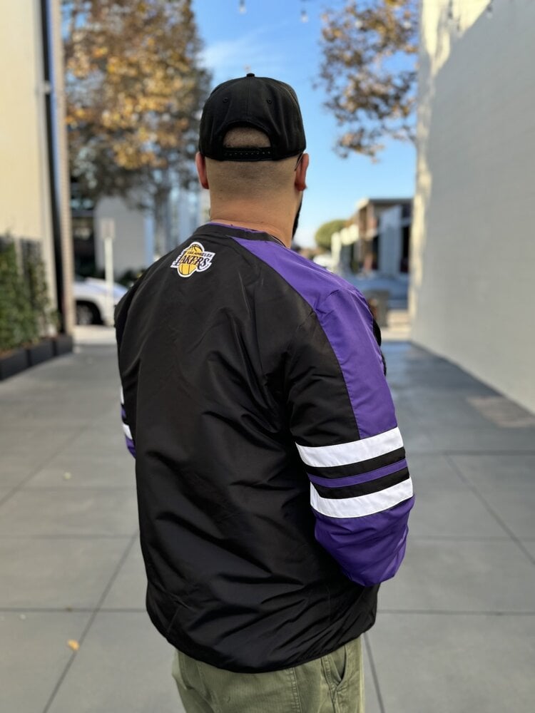 G-III Lakers M G-III High Heat V-Neck Pullover