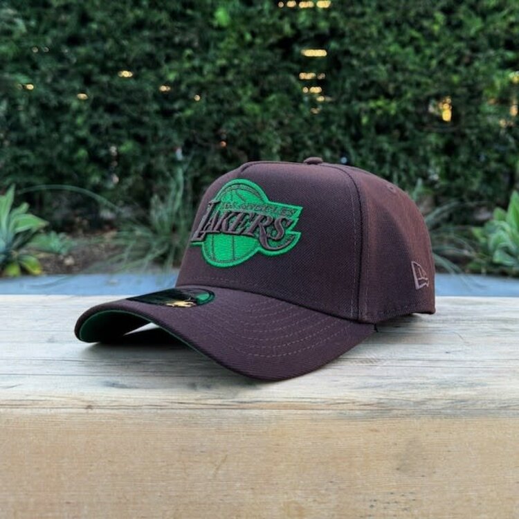 New Era Lakers Dark Brown Metallic 1947 SP 940 A-Frame