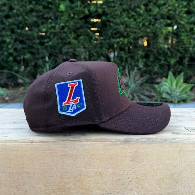 New Era Lakers Dark Brown Metallic 1947 SP 940 A-Frame