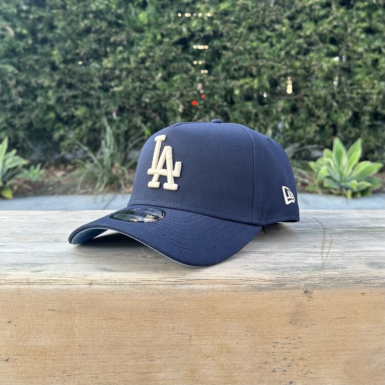 New Era LA Navy Ivory 40th Stadium Anniv Sky Blue UV 940 A-Frame