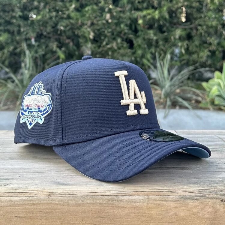 New Era LA Navy Ivory 40th Stadium Anniv Sky Blue UV 940 A-Frame