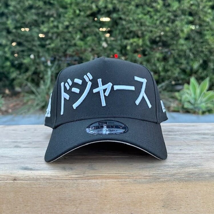 New Era LA Dodgers Black White Kanji 940 A-Frame