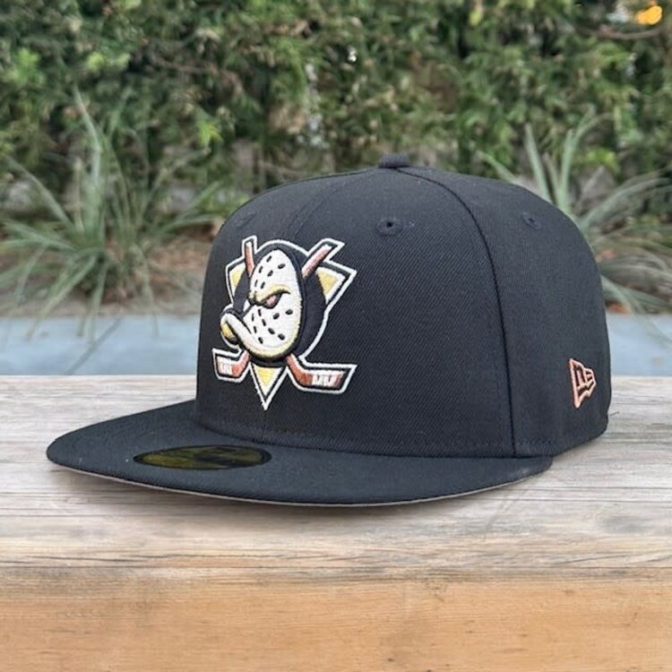 New Era Mighty Ducks Black Decade Anniversary SP