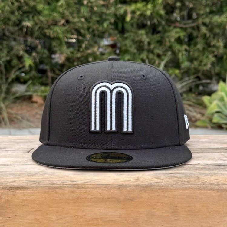 New Era Mexico Black White "M" w/Flag