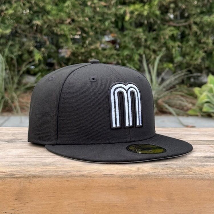 New Era Mexico Black White "M" w/Flag