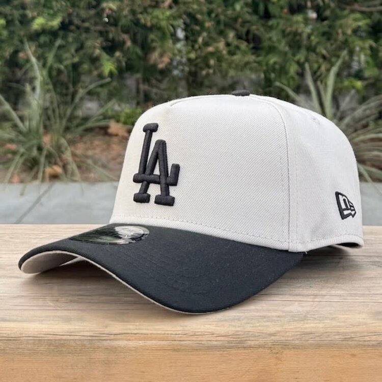 New Era LA Stone/Black Metallic 2024 WS Champs Trophy 940 A-Frame