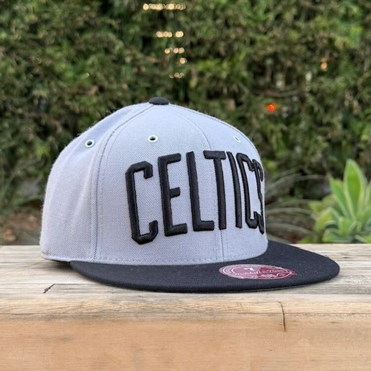 Mitchell and Ness Boston Celtics M&N Gray/ Black Fitted