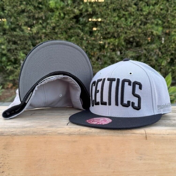 Mitchell and Ness Boston Celtics M&N Gray/ Black Fitted