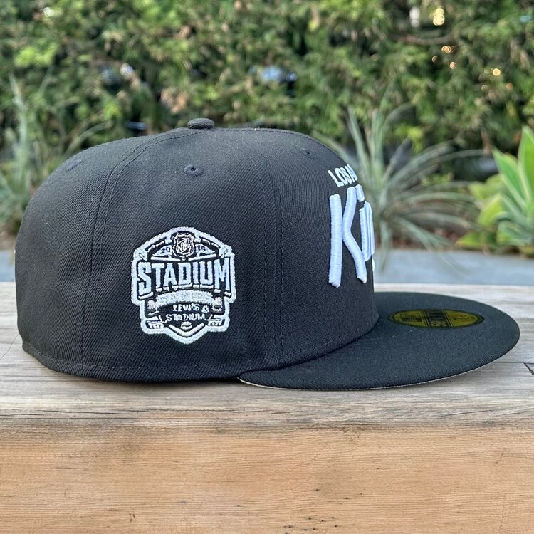 New Era LA Kings Black White Metallic Silver Stadium SP