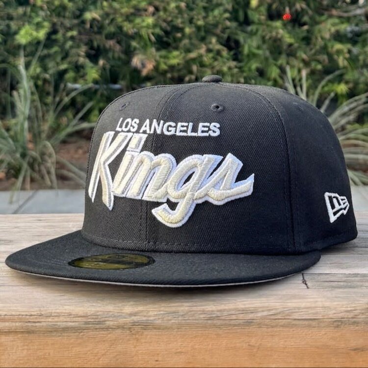 New Era LA Kings Black Metallic Script Fitted