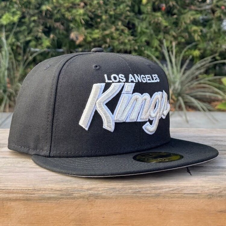 New Era LA Kings Black Metallic Script Fitted
