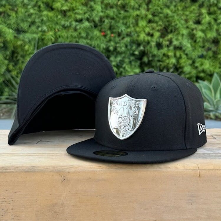 New Era Raiders Black Silver Metal Fitted