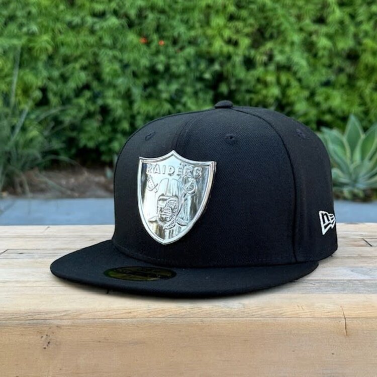 New Era Raiders Black Silver Metal Fitted