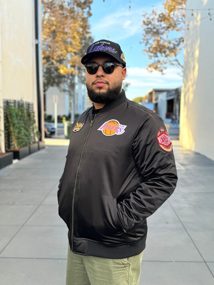 Mitchell and Ness LA Lakers M&N NBA Flight Satin Bomber Jacket Army Black