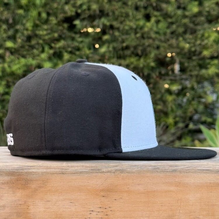 New Era Chivas White/Black Team Logo