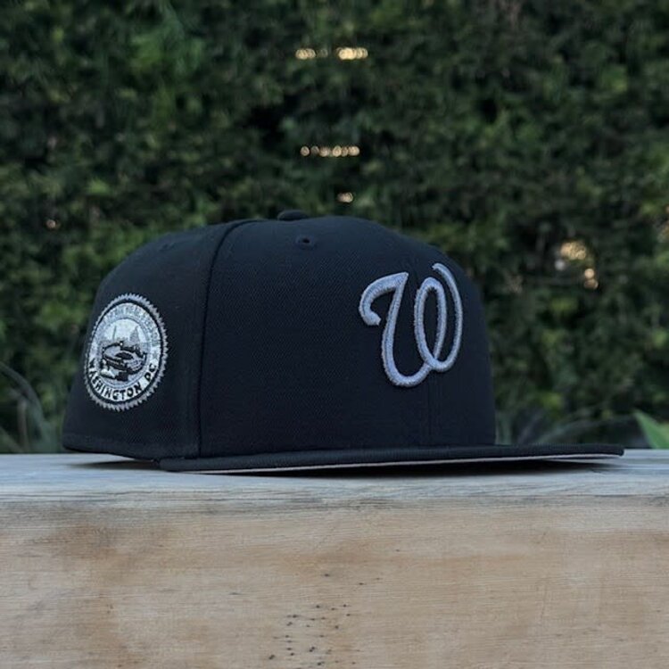 New Era Washington Black Gray Metallic Inaugural Season SP 950 Snapback