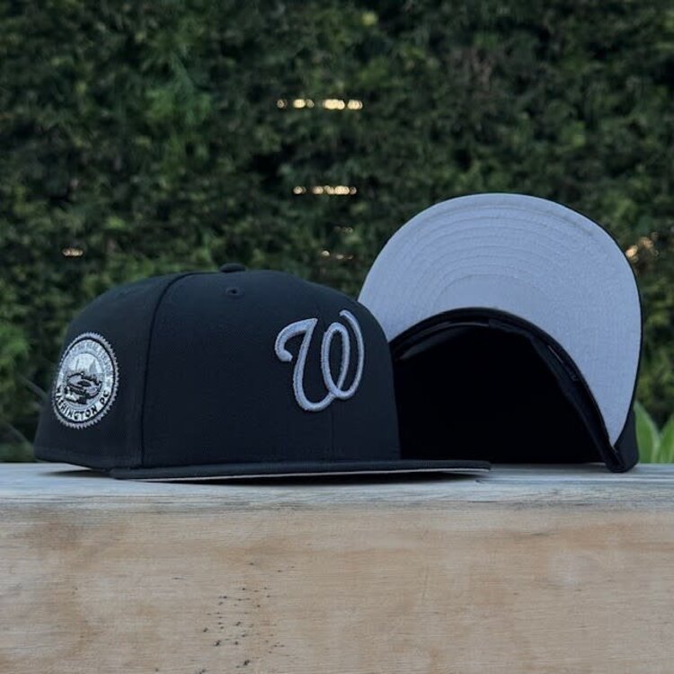New Era Washington Black Gray Metallic Inaugural Season SP 950 Snapback
