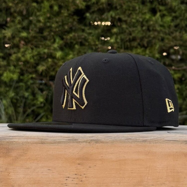 New Era NY Black Metallic Gold 1961 WS