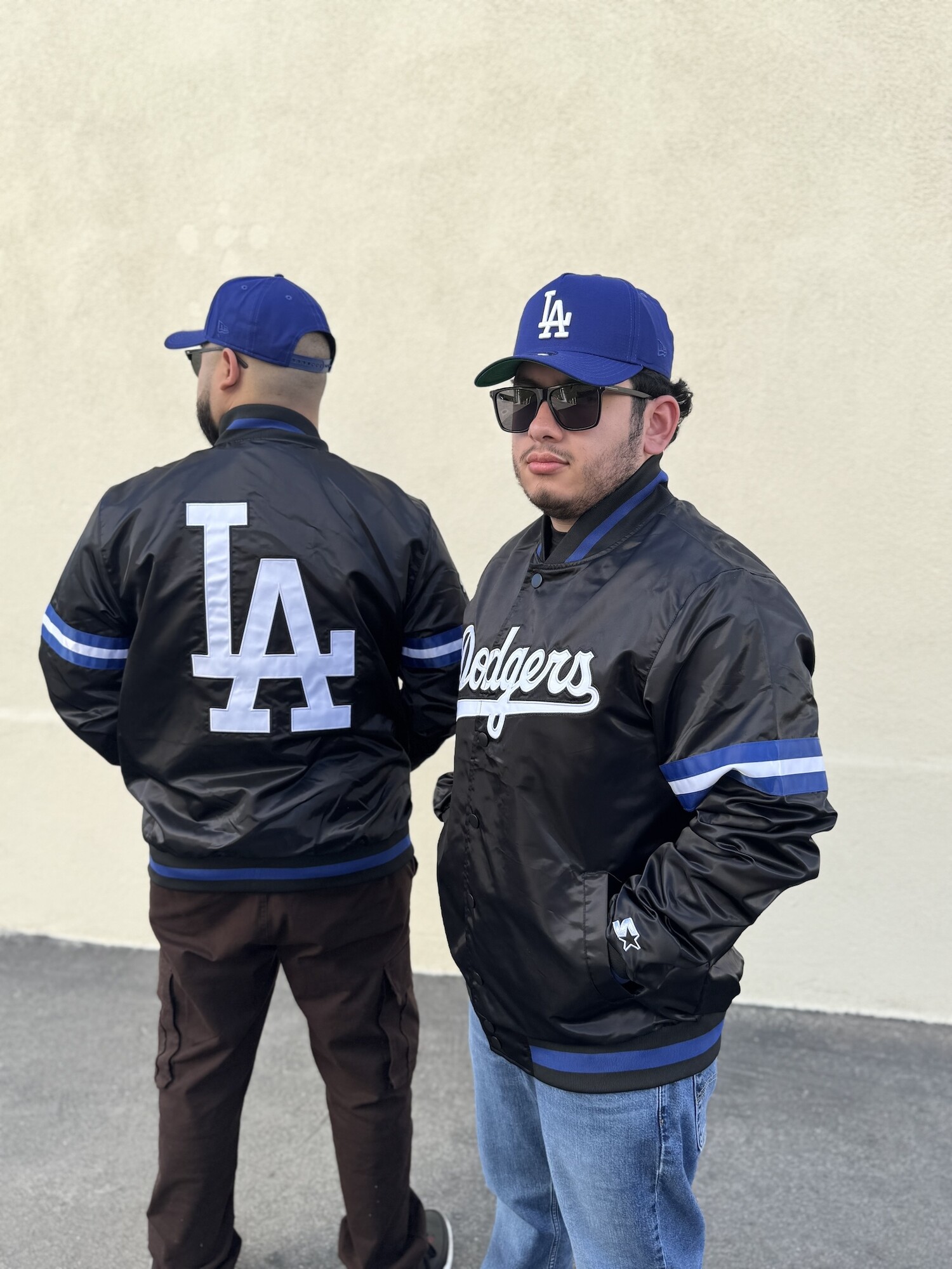 LA Dodgers Men's G-III Scout Satin Button-Down Jacket Black - The