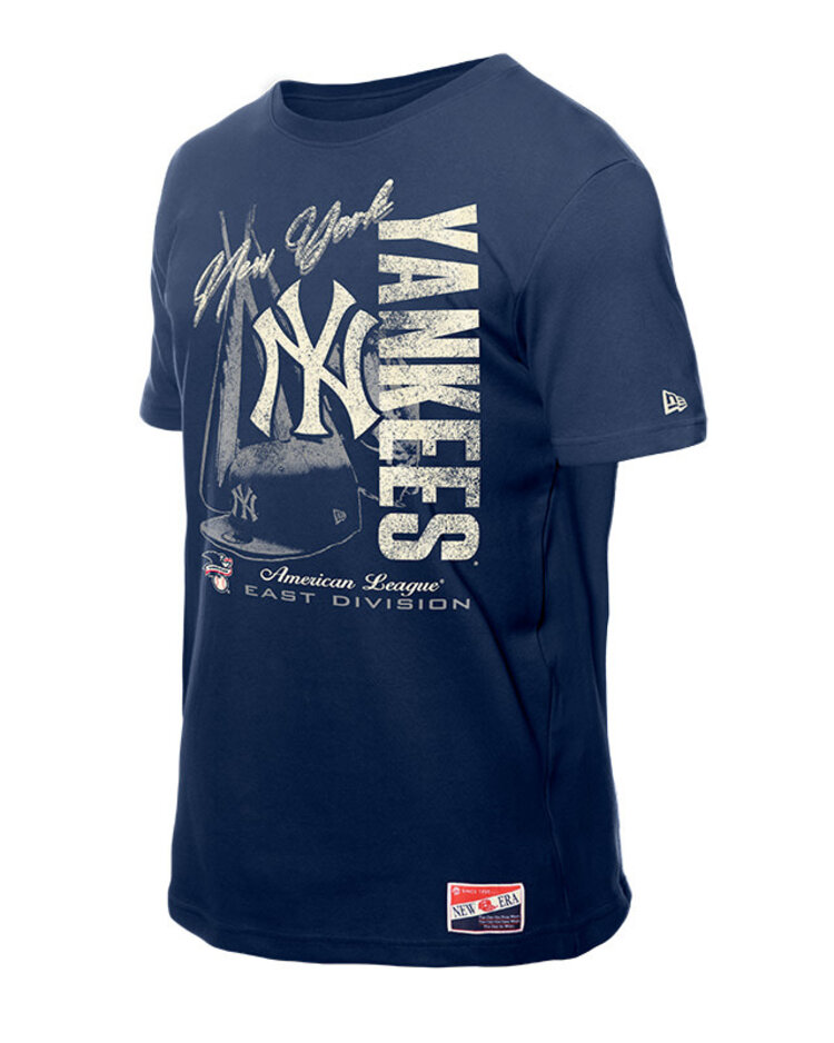 New Era NY Yankees NE Men's Throwback Helmet Background Navy Tee