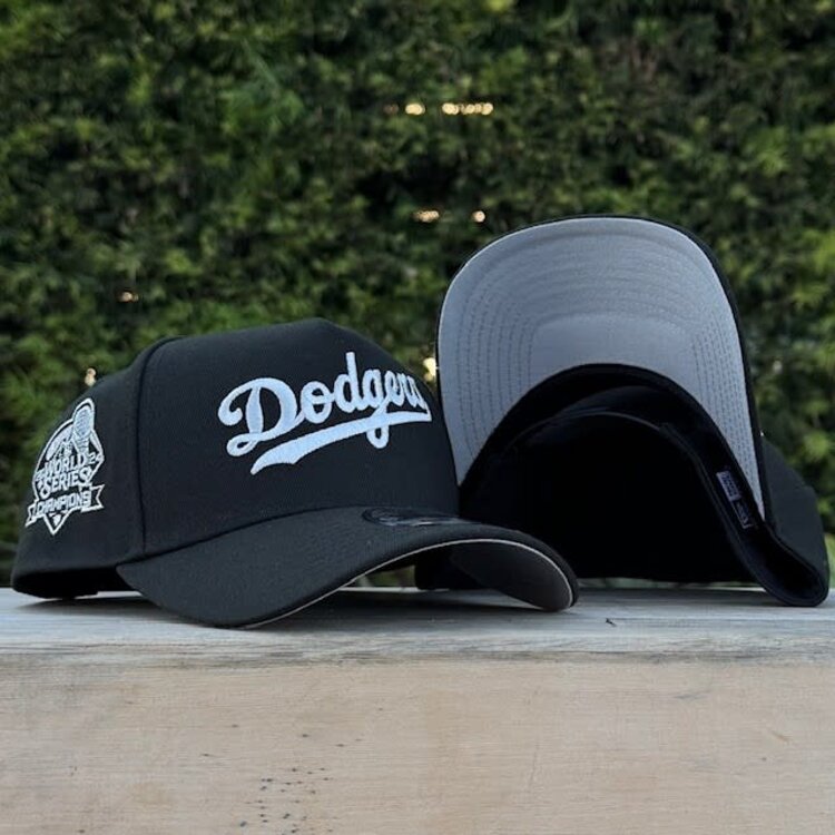 New Era Dodgers Wordmark Black Silver 2024 World Series Champs 940AF