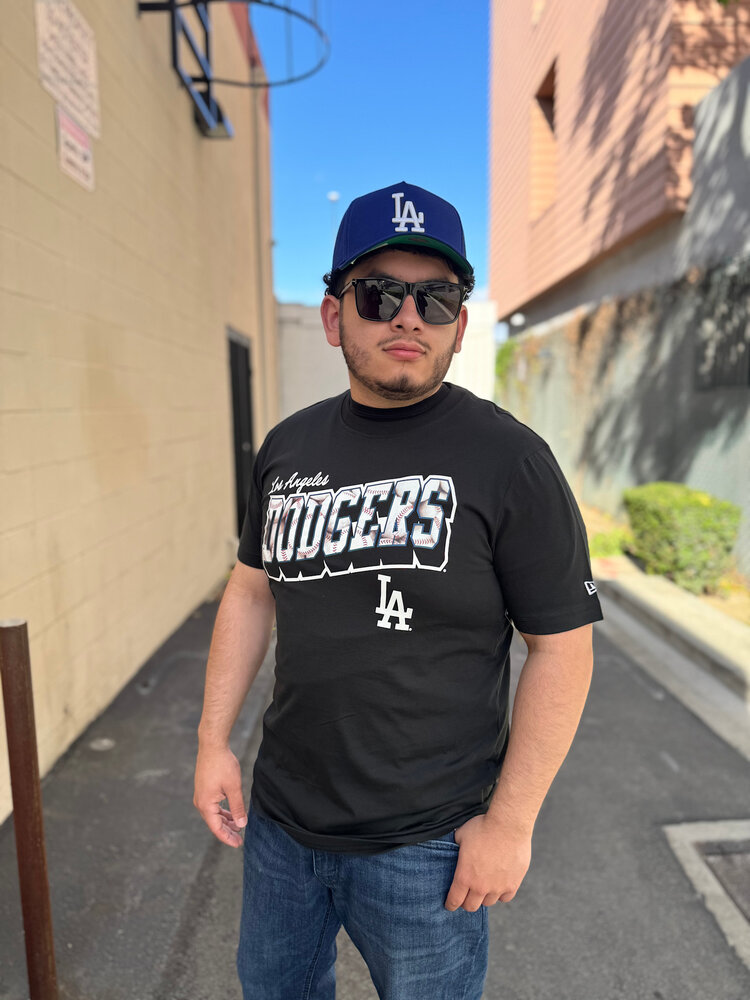 New Era LA Dodgers NE Men's Game Day Black Baseball Background Tee