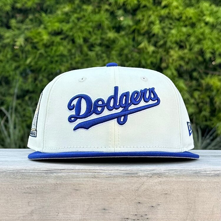New Era LA Wordmark Ivory/Royal 2024 World Series Trophy