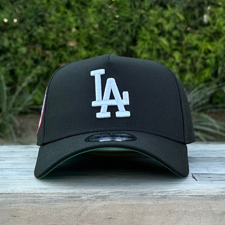 New Era LA Black White 1984 Olympics Patch Green UV 940 A-Frame