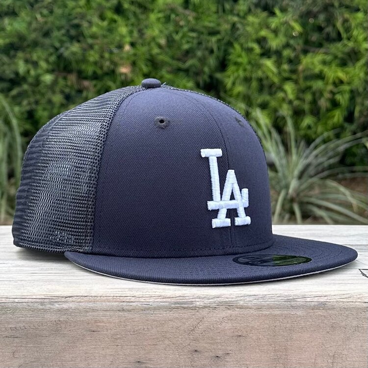 New Era LA Dodgers Navy Mesh 950 Snapback