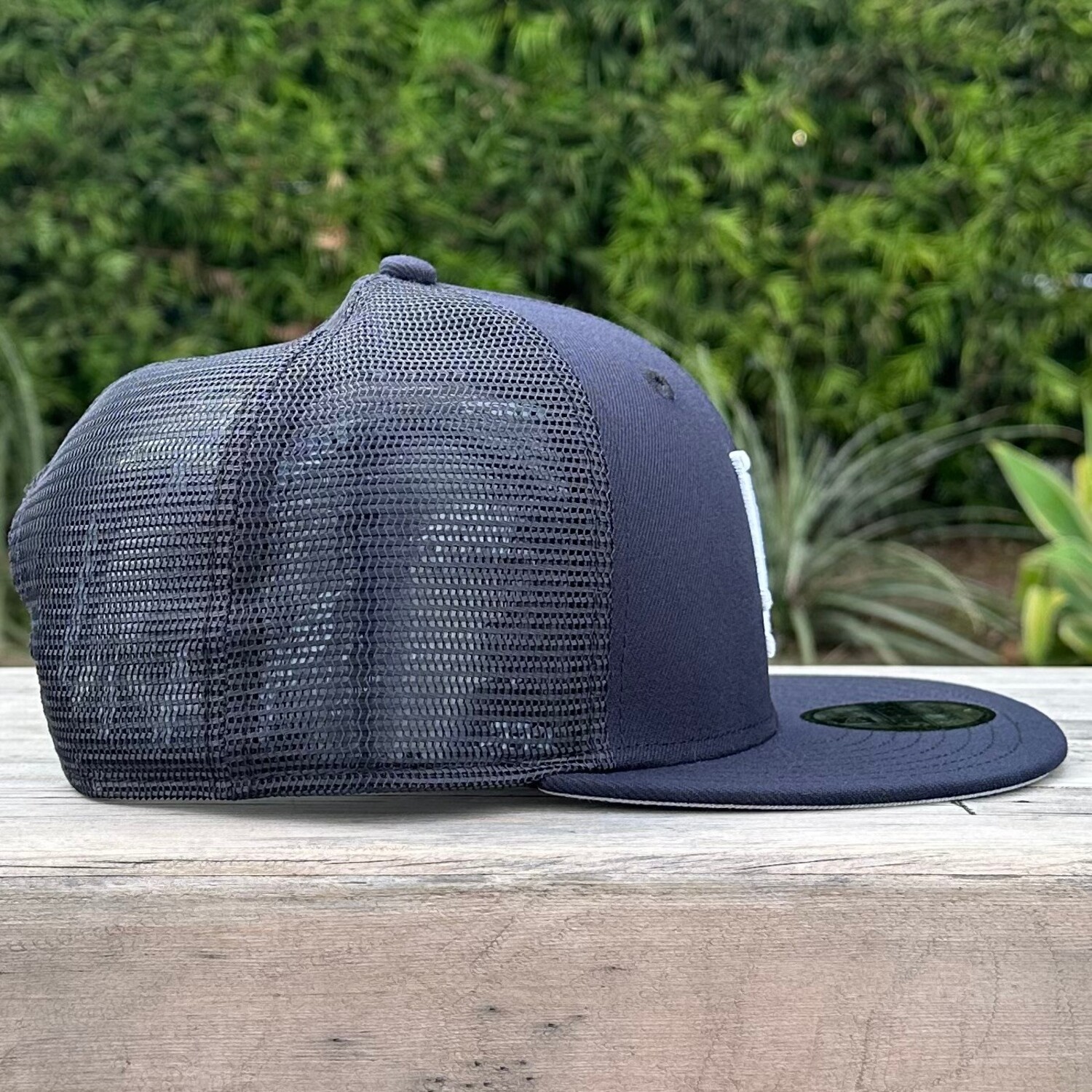 SEE SEE × NEW ERA 950 NAVY LA Navy Mesh 950 Snapback - The Locker Room of Downey