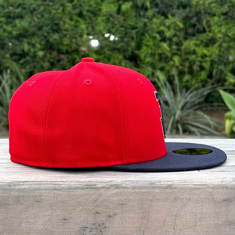 New Era Toros de Tijuana ALT 2Tone Red/Navy