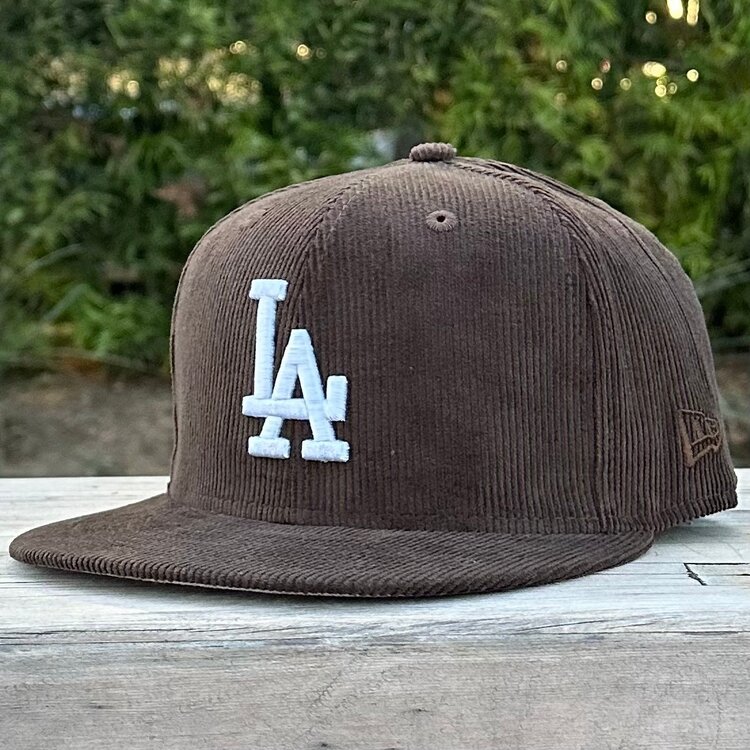New Era LA Brown Corduroy Gray UV