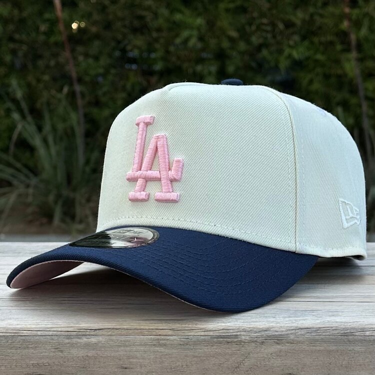 New Era LA Ivory/Navy Viva SP Pink UV 940 A-Frame