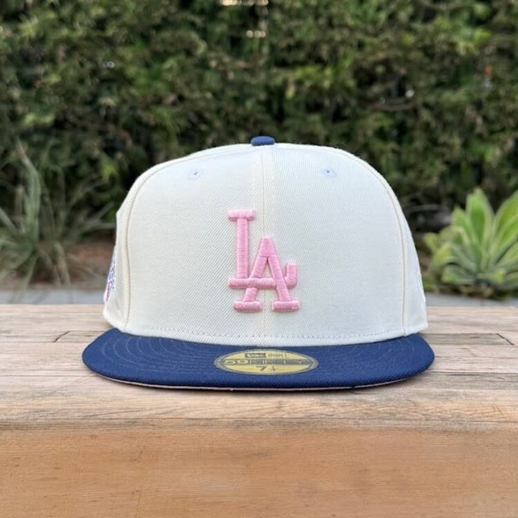 New Era LA Ivory/Navy Viva SP Pink UV