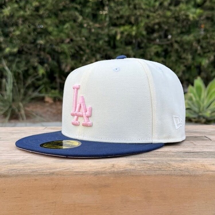 New Era LA Ivory/Navy Viva SP Pink UV