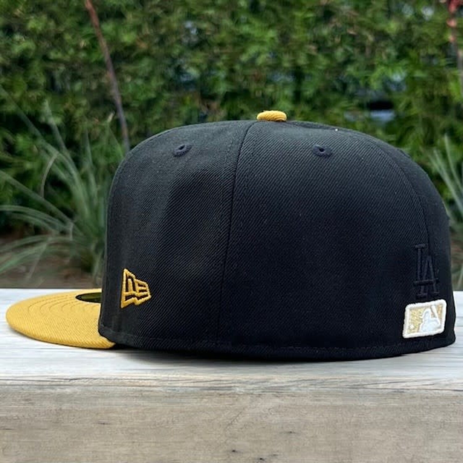 LA Dodgers 59Fifty Day Black/Bronze - The Locker Room of Downey