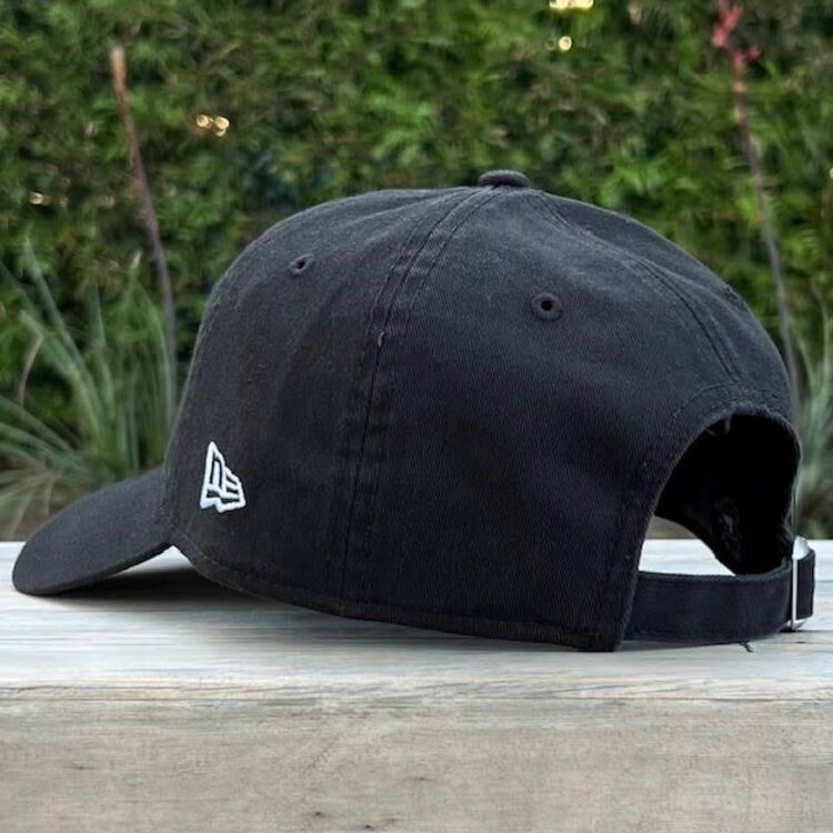 New Era LA Dodgers Black White Heart 920 Adjustable