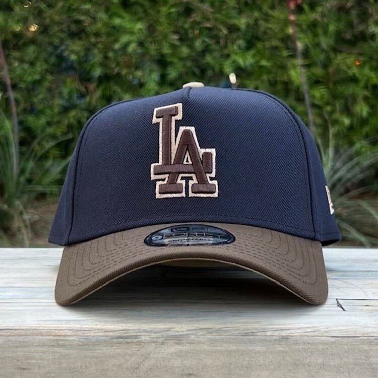 New Era LA Navy/Brown Outline 940 AF