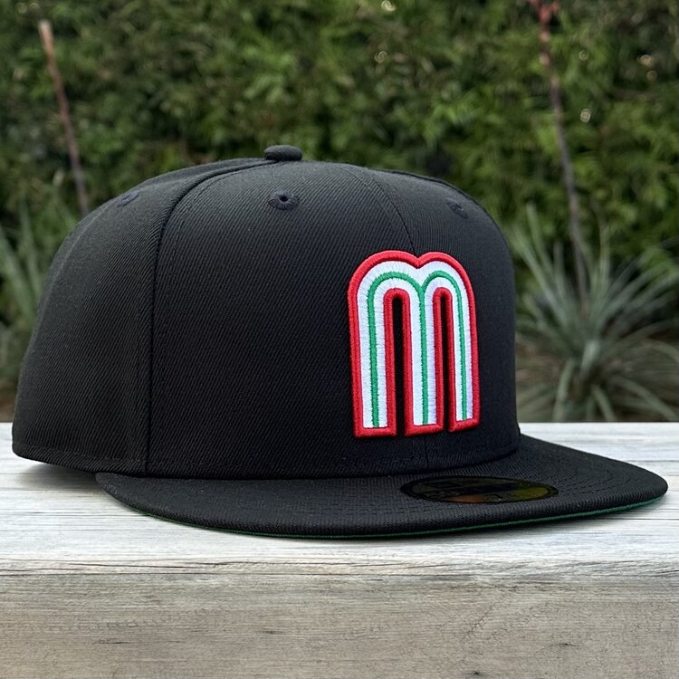 New Era Mexico Black "M" w/Flag GUV