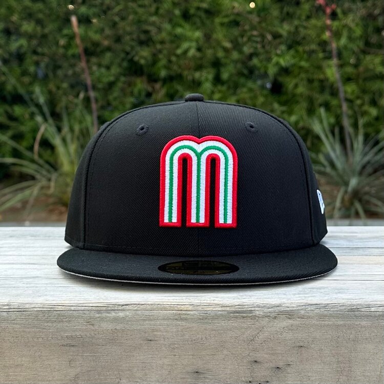 New Era Mexico "M" Black Team w/Flag Gray UV