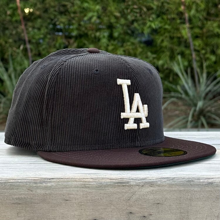 New Era LA Black Corduroy/ Brown GUV