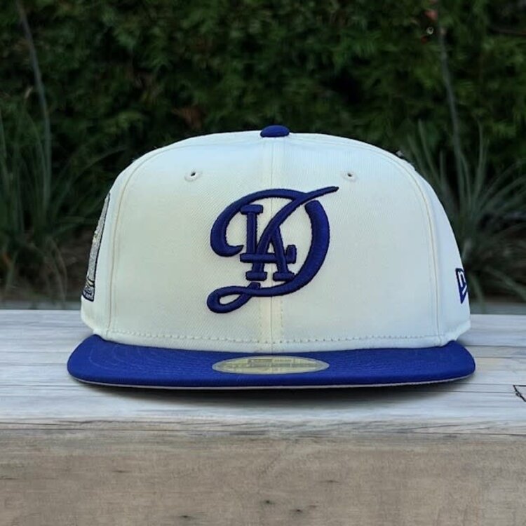 New Era LA City Connect Ivory/Royal 2024 World Series Trophy SP