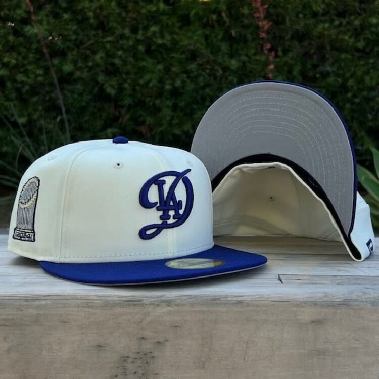 New Era LA City Connect Ivory/Royal 2024 World Series Trophy SP