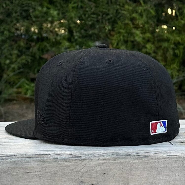 New Era LA Black White Metallic Shooting Ball SP Green UV