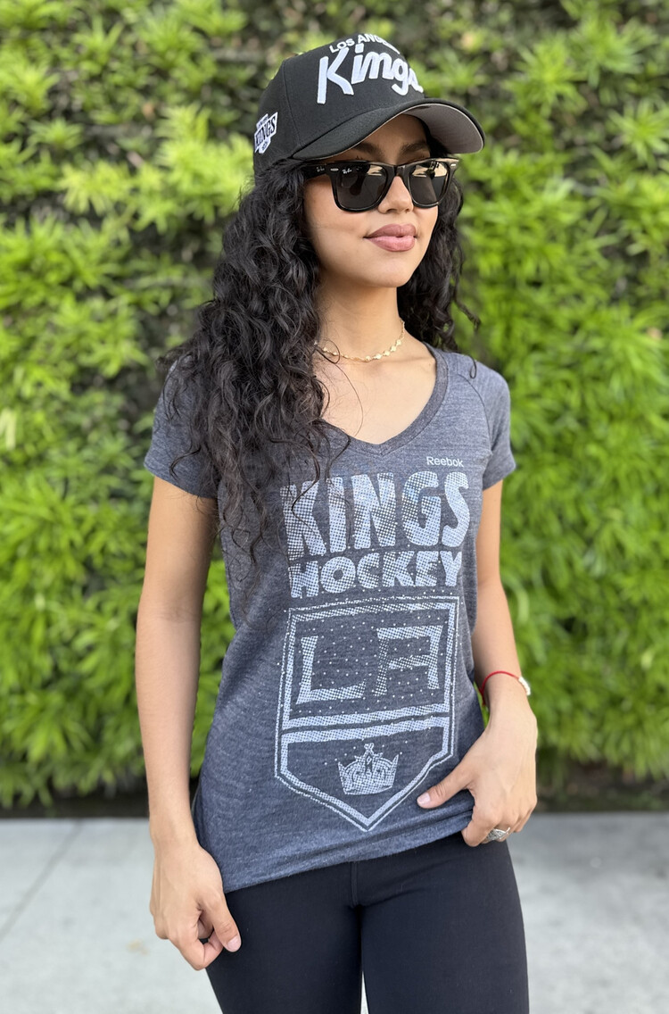 Reebok Kings W V-Neck Rhinestone Shield