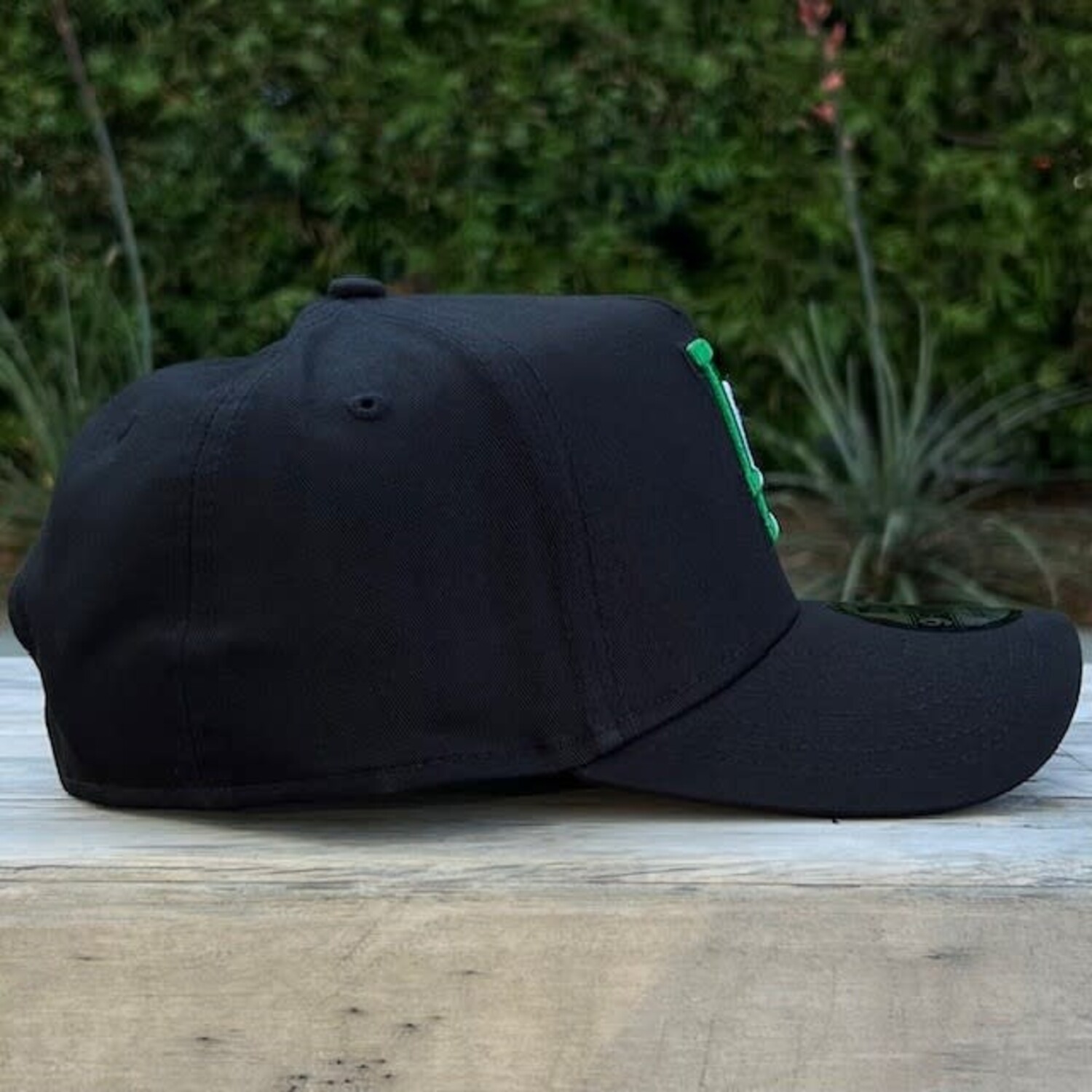 LA Black Vertical MX Colors 940 A-Frame Snapback - The Locker Room