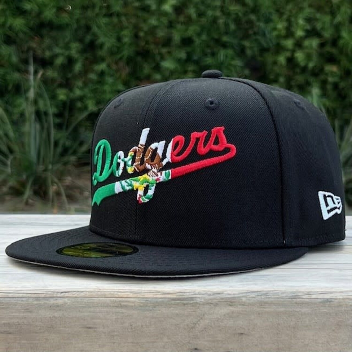 New Era Los Angeles Dodgers Mexico Flag Fitted 7 3/4 MLB Snapback Baseball Hat New Era Los Angeles Dodgers 9Fifty SnapBack Hat Mexico Flag  main image 2