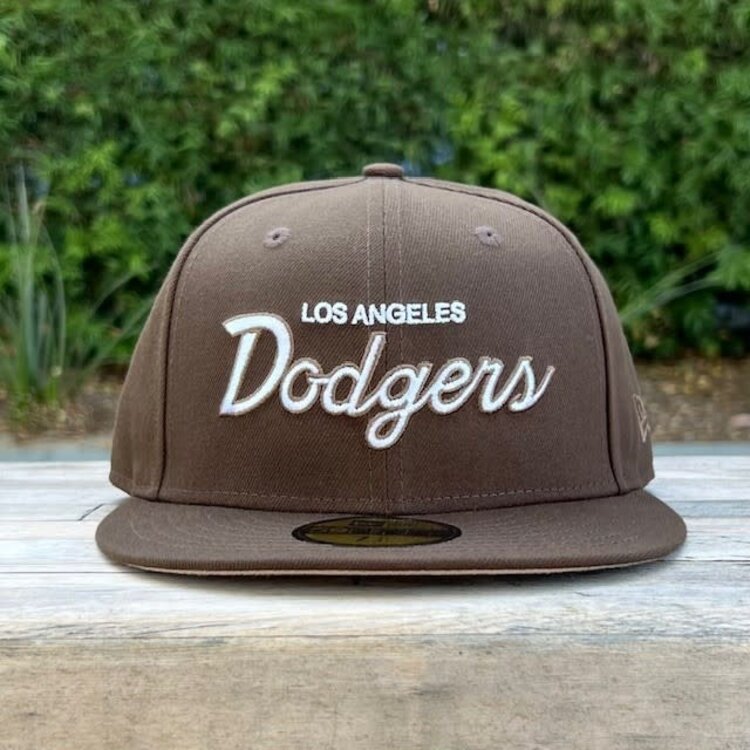 New Era LA Cursive Brown White Tan UV